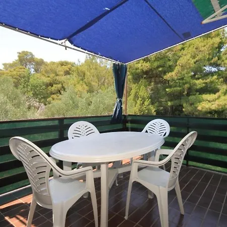 아파트 With A Parking Space Kukljica, Ugljan - 8256 *