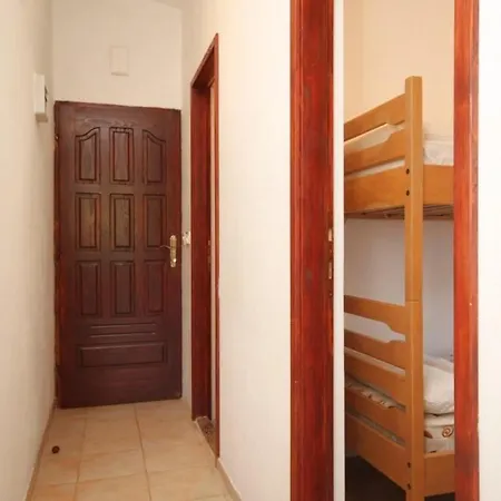 아파트 With A Parking Space Kukljica, Ugljan - 8256 *