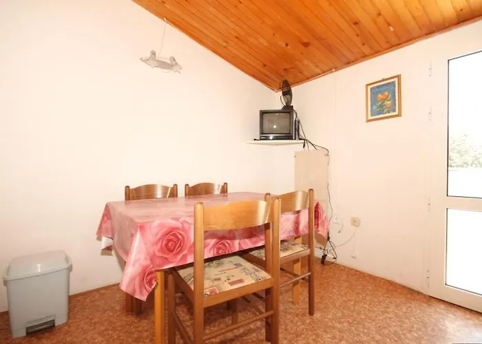 Apartmán With A Parking Space Kukljica, Ugljan - 8256