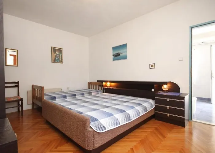 With A Parking Space Kukljica, Ugljan - 8256 Apartmán Kukljica